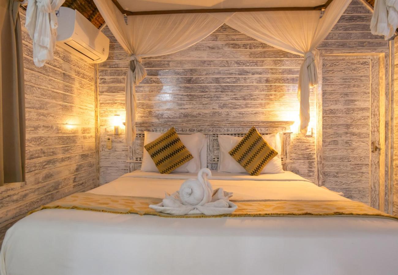 The Nichos Bungalows And Villas Lembongan Exterior foto