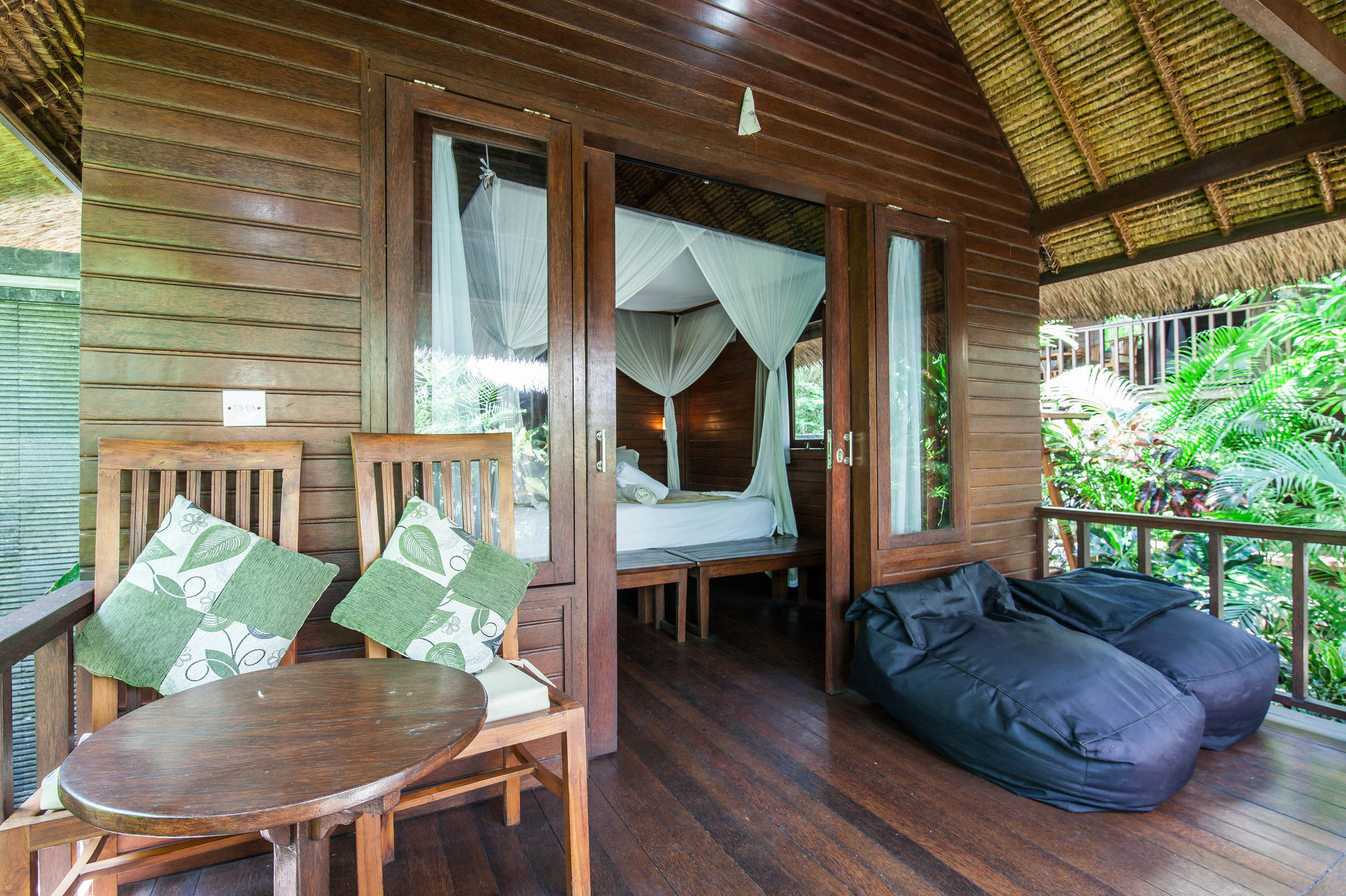 The Nichos Bungalows And Villas Lembongan Exterior foto